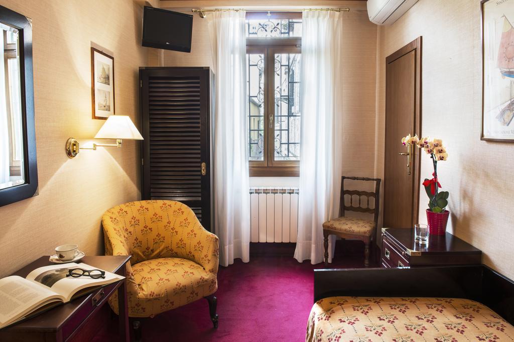Hotel Agli Alboretti Wenecja Zewnętrze zdjęcie