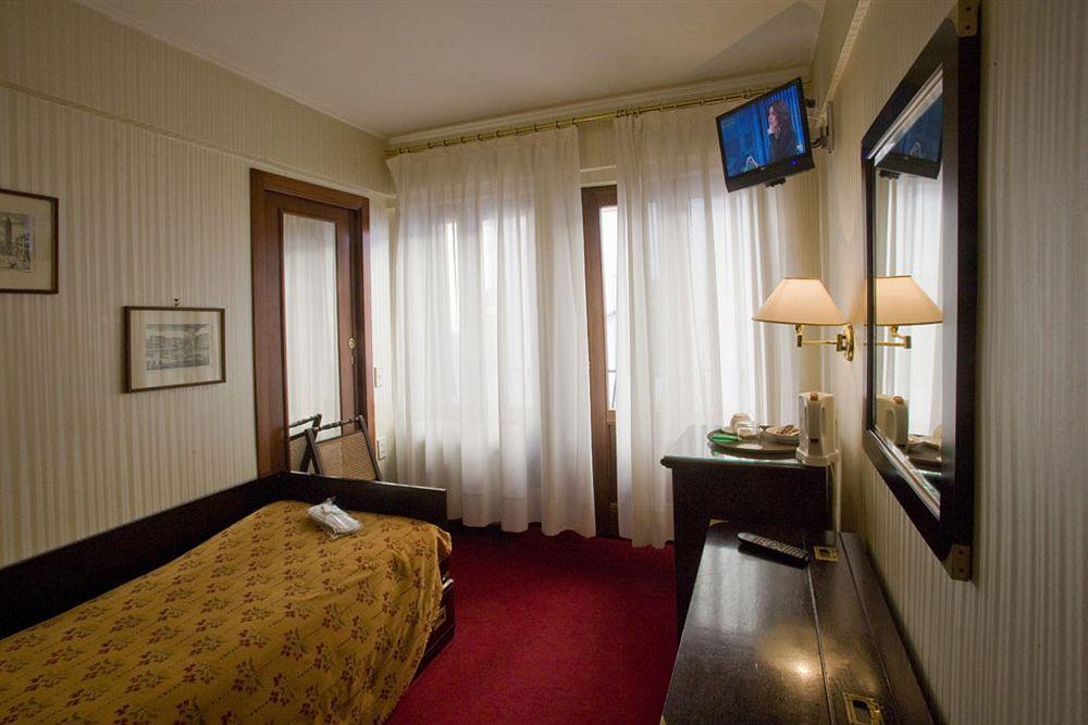 Hotel Agli Alboretti Wenecja Zewnętrze zdjęcie