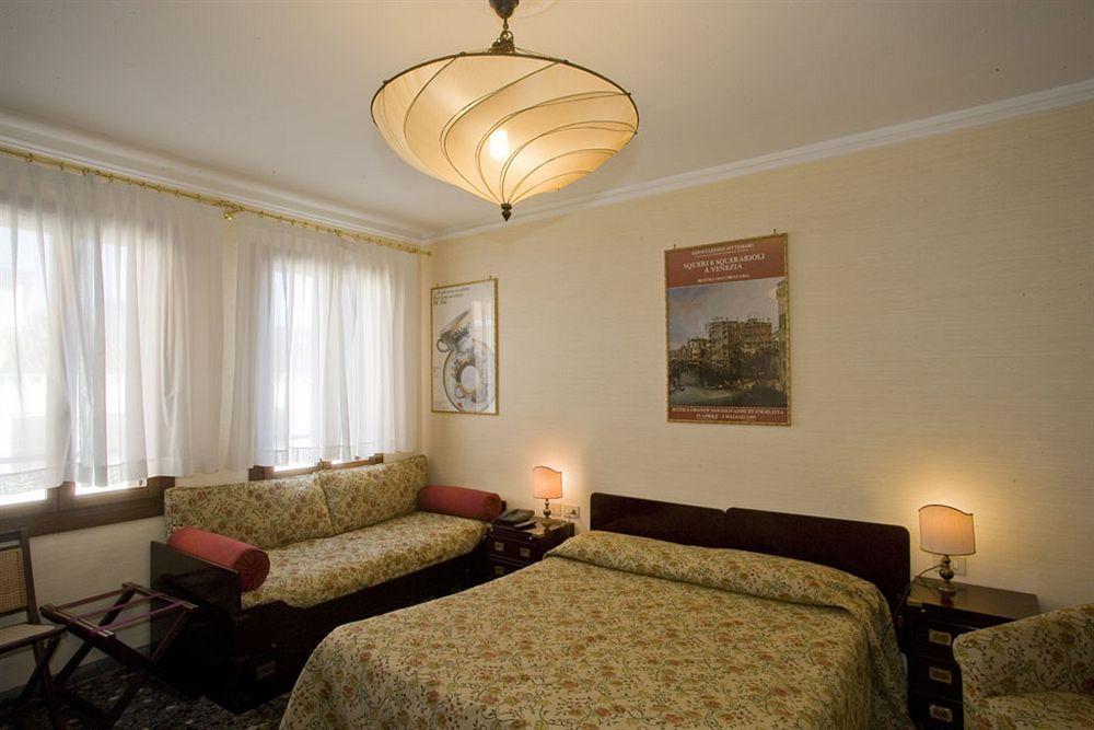 Hotel Agli Alboretti Wenecja Zewnętrze zdjęcie