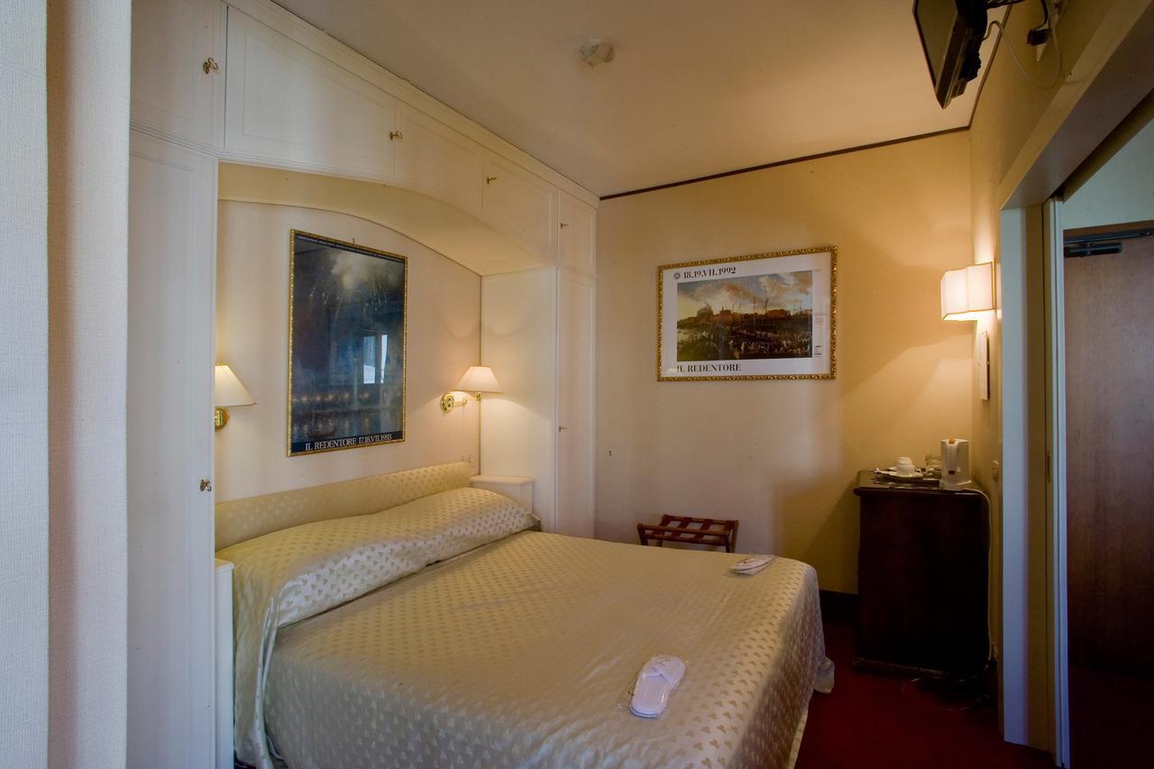 Hotel Agli Alboretti Wenecja Zewnętrze zdjęcie