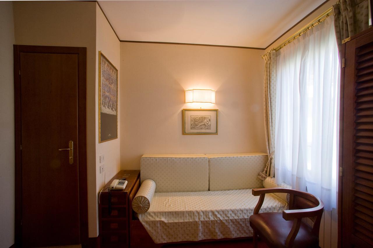 Hotel Agli Alboretti Wenecja Zewnętrze zdjęcie